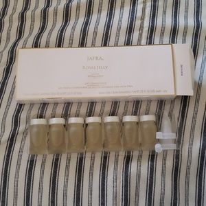 Jafra royal jelly lift concentrate